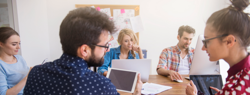 Arquitetura para potencializar a comunicação na escola